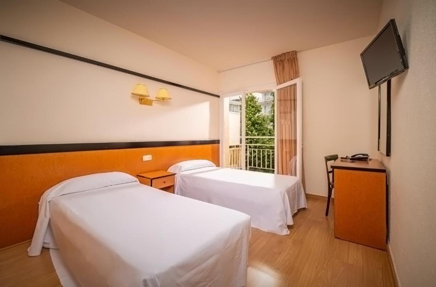 The Bb Hotel Boutique Can Colom Λορέτ Ντε Μαρ Εξωτερικό φωτογραφία